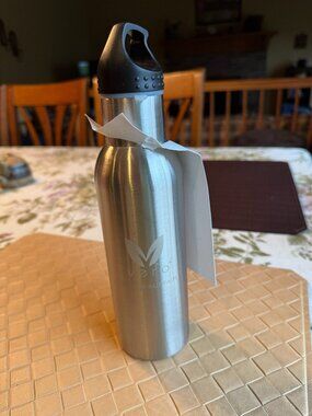 Oceania Cruises Stainless Steel Vero Mc Cher Water Bottle 24 oz New